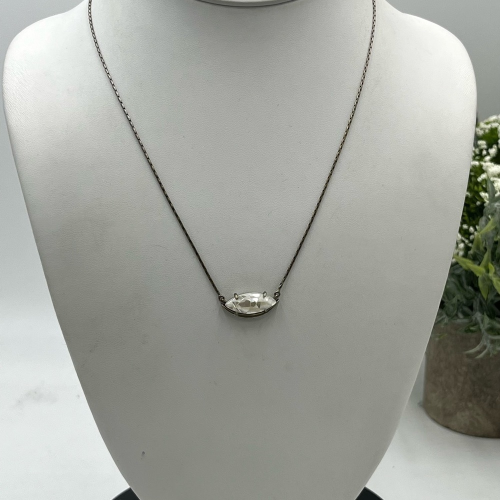 Kendra Scott‎ Meghan Pendant Crackle White Ivory Pearl Antique Silver Necklace